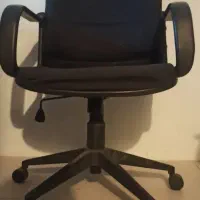 صندلی اداری گردان ، جک دار ، چرخدار سالم