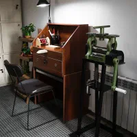 میز طلاسازی