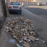 یه مقدار اجر شکسته