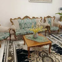 مبل سلطنتی