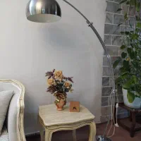 آباژور ایستاده با آبکاری استیل