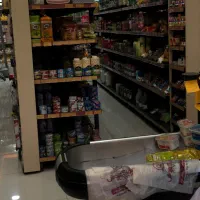 نیرو خانم جهت کار در فروشگاه مواد غذایی داریوش