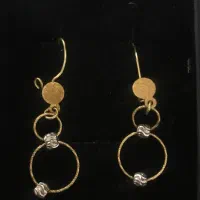 طلا ۳٪ بالای تابلو