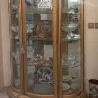 ویترین چوب راش