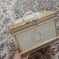 صندوقچه ارایشی و جواهرات