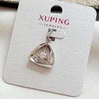 پلاک ژوپینگ مثلث نگین دار نقره ای مدرن