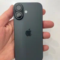 آیفون ۱۷ نرمال