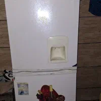 یخچال آیسان