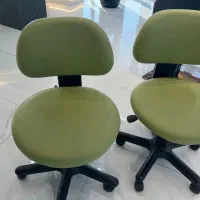 دو عدد صندلی تابوره استاد کار در حد نو|آرایشگاه و سالنهای زیبایی|چالوس, |دیوار