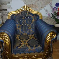 فروش مبل سلطنتی ۷ نفره . ناهار خوری ۶ نفره . تشک۲|مبلمان خانگی و میز عسلی|آستارا, |دیوار