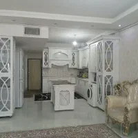 منزل ویلایی دو ممردارای دوحیاط ۱۸۰متر زمین