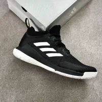 کفش والیبال آدیداس مدل Adidas Crazy Flight|کیف، کفش، کمربند|اصفهان, درب کوشک|دیوار