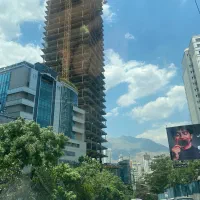 اجاره-100-متر-تجاری-دونبش