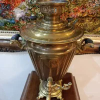 سماور زغالی روسی ۵ لیتری سالم بکر وزن ۵/۵ کیلو