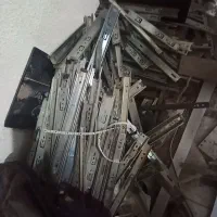 تعدادی وسایل دست دوم ام دی اف سازی