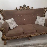 مبل سلطنتی ۷نفره|مبلمان خانگی و میز عسلی|رشت, باهنر|دیوار