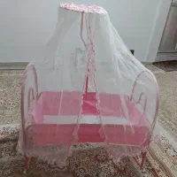 گهواره ی دخترانه