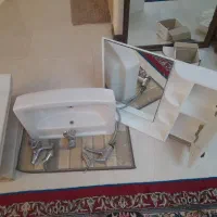 روشویی باپایه وشیرالات بهداشتی|لوازم سرویس بهداشتی|کیش, |دیوار