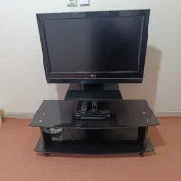 تلویزیون ال جی و میز تی وی