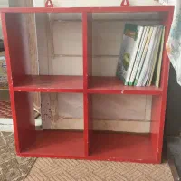 کتابخانه دیواری