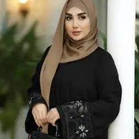 فروشنده عرب زبان خانوم