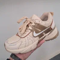 کتونی v2kدخترانه|کیف، کفش، کمربند|اهر, |دیوار