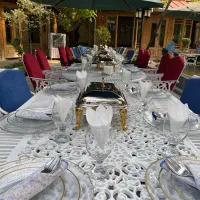 تخته کار و کمک آشپز