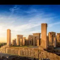 تور چهارنفره شیرازگردی باماشین شخصی خودم