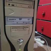 کیس و مانیتور سالم
