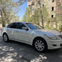 جنسیس سدان فول ۲موس سالم مرتب بدون خرج