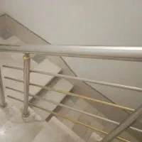 نصب شیشه راه پله واستیل|خدمات پیشه و مهارت|کرمانشاه, |دیوار