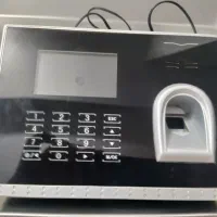 دستگاه حضور و غیاب