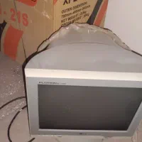 مانیتور قدیمی نوه