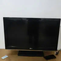 تلوزیون الجی ۳۲ اینچ با میز تلوزیون|تلویزیون و پروژکتور|باغستان, |دیوار