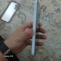 گوشی ۱۶