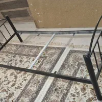 تخت تک نفره فلزی