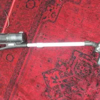 جارو ایستاده موندو