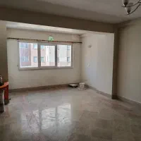 آپارتمان سه خوابه در بام تهران
