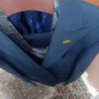 کت و شلوار هاکوپیان|لباس|رشت, منظریه|دیوار