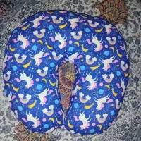 بالشت شیردهی