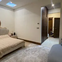 آپارتمان ۲۳۰ متری لوکس نیاوران با لابی مجلل|اجارهٔ آپارتمان|تهران, حصار بوعلی|دیوار