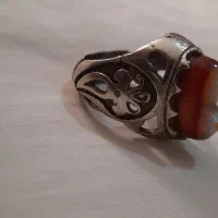 انگوشتر باباقوری