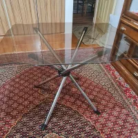 میز در حد نو پایه جمع شونده