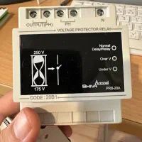 محافظ ولتاژ شیوا امواج 20B1