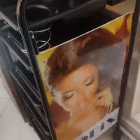 ترولی آرایشی مناسب برای لاین زیبایی