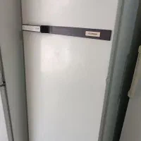 یخچال آزمایش