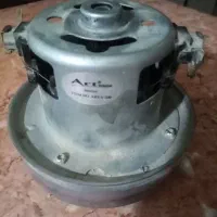 یک عدد موتور جاروبرقی سالم