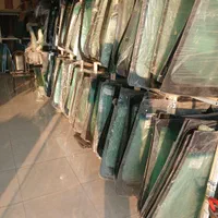 شیشه اتومبیل حاج ایوب سیاه میخی وپسران با۵۰سال ساب|خدمات موتور و ماشین|سنندج, |دیوار