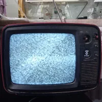 تلویزیون پارس نوستالوژیکی و قدیمی