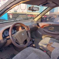 پژو پارس سال مدل ۹۰ تو کرم بیرنگ و کم کار کرد